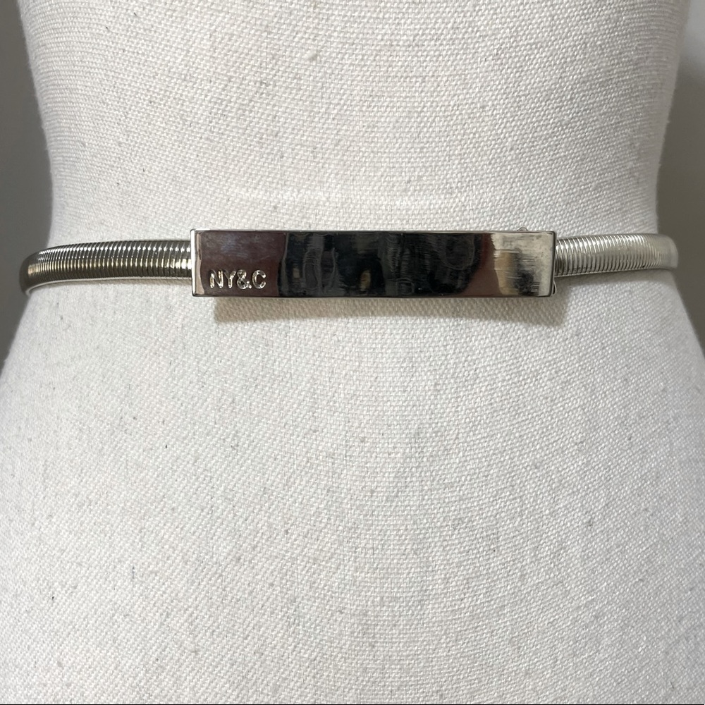 New York and Co stretch metal silver belt